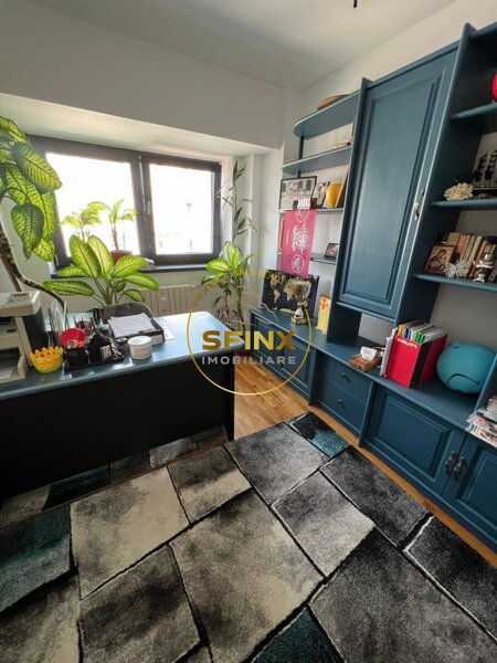 Piata Alba Iulia, Decebal, comision 0%, 4 camere, bloc 89,