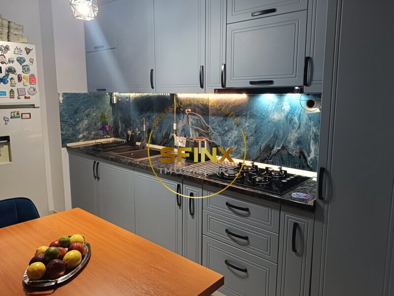 Piata Alba Iulia, Decebal, comision 0%, 4 camere, bloc 89,